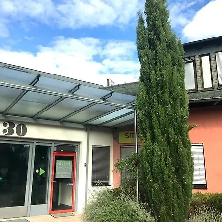 Hotel Smarthotel Ingelheim am Rhein
