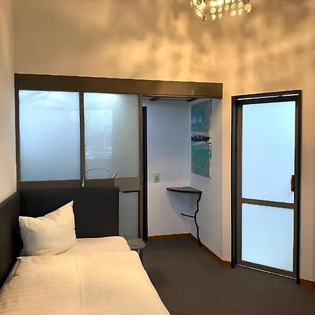 Smarthotel 호텔 인겔하임암라인