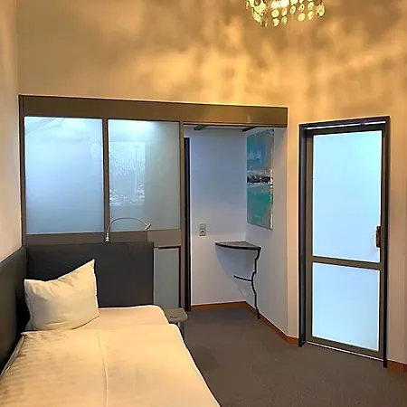 호텔 Smarthotel 인겔하임암라인